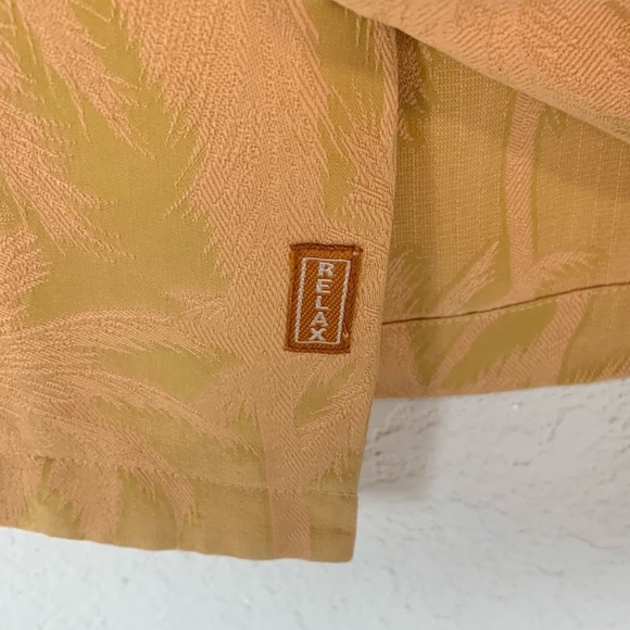 Tommy Bahama Hawaiian Floral Shirt - Picture 3 of 8